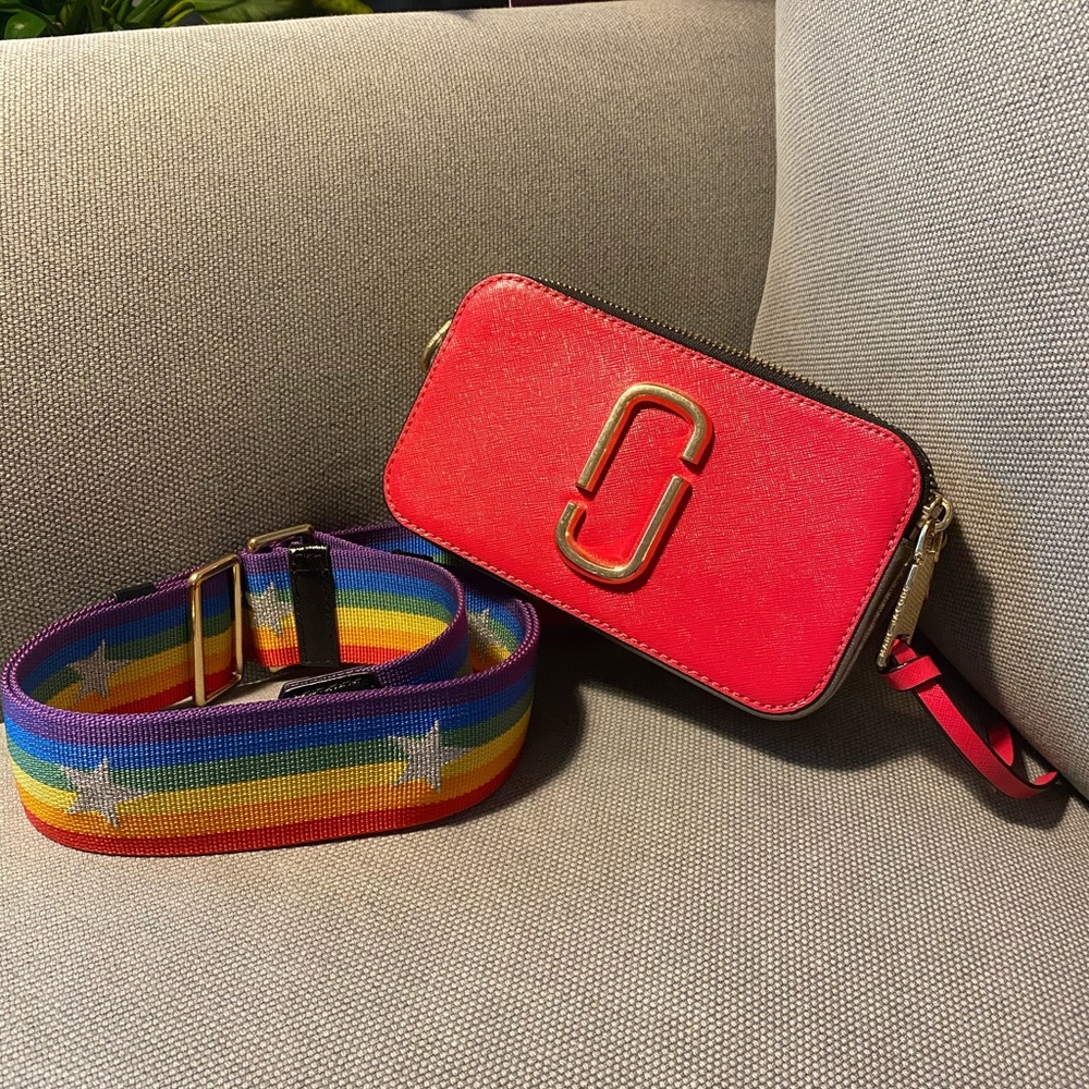 *ON HOLD* Marc Jacobs Snapshot Crossbody Bag